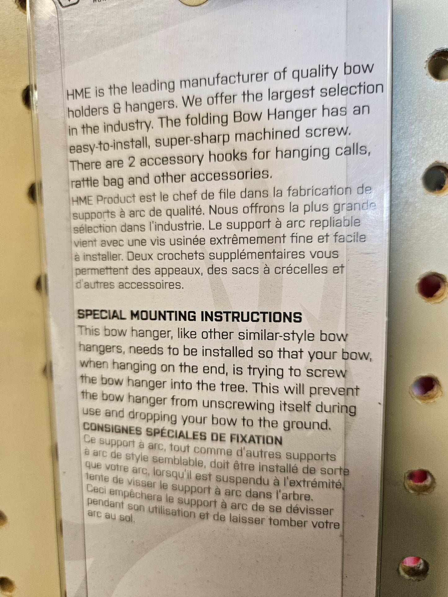 HME Folding Bow Hanger  1pk